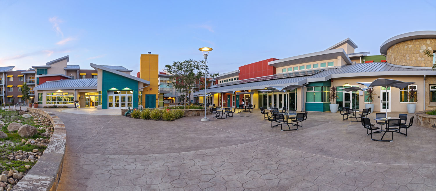 Sierra Madre Villages exterior