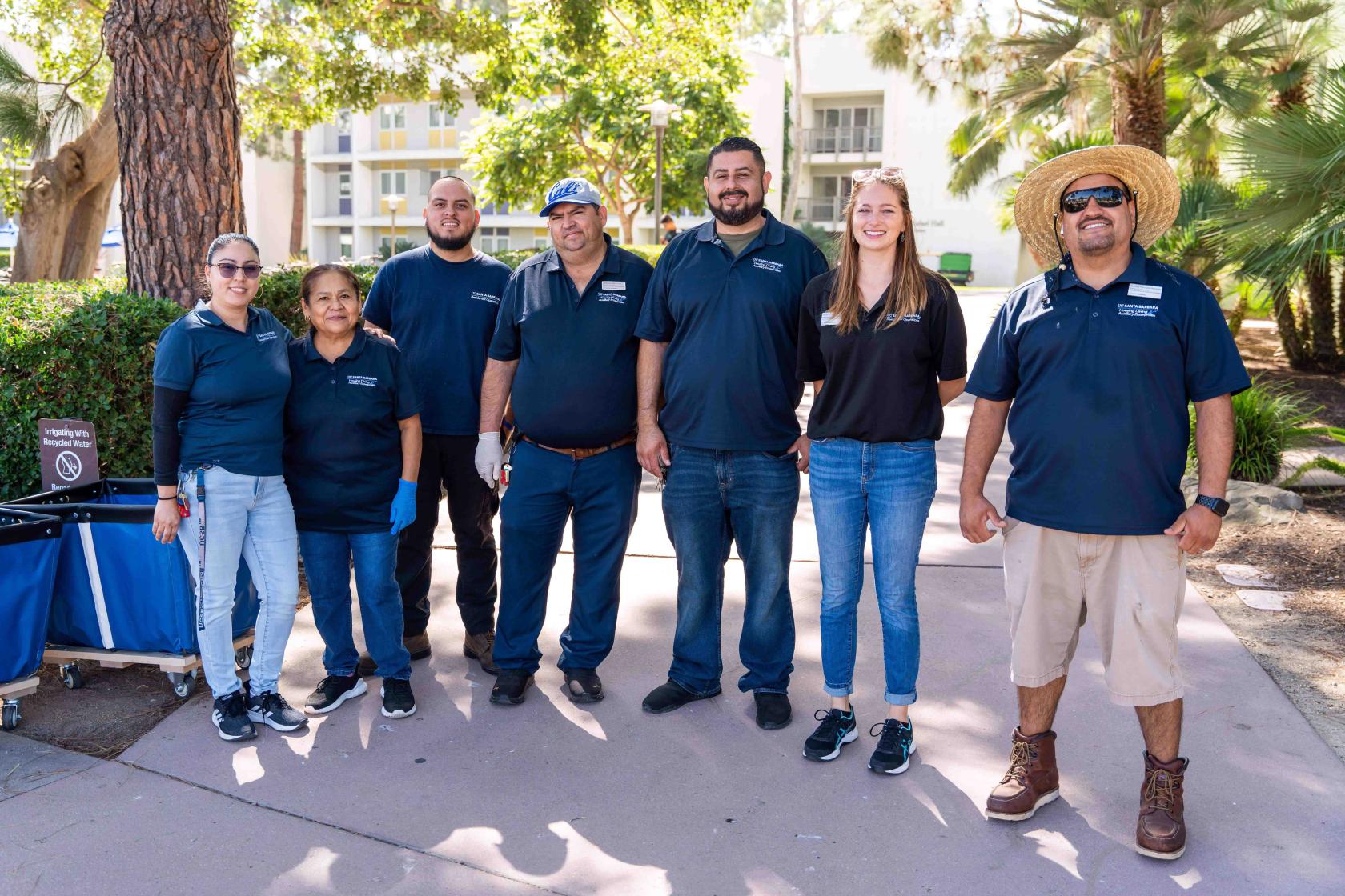 HDAE Staff at UCSB Move-in 2022